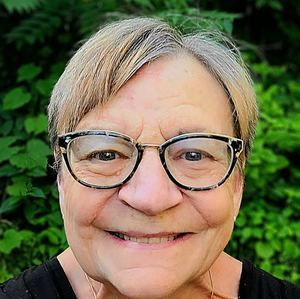 Meet your Posher, Linda